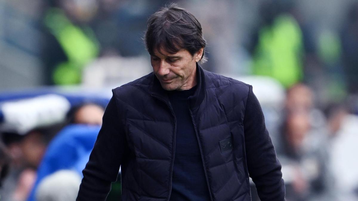 Napoli, Conte: "Ho sottovalutato la reazione al pareggio di Parma, ci ha stroncati a livello mentale"