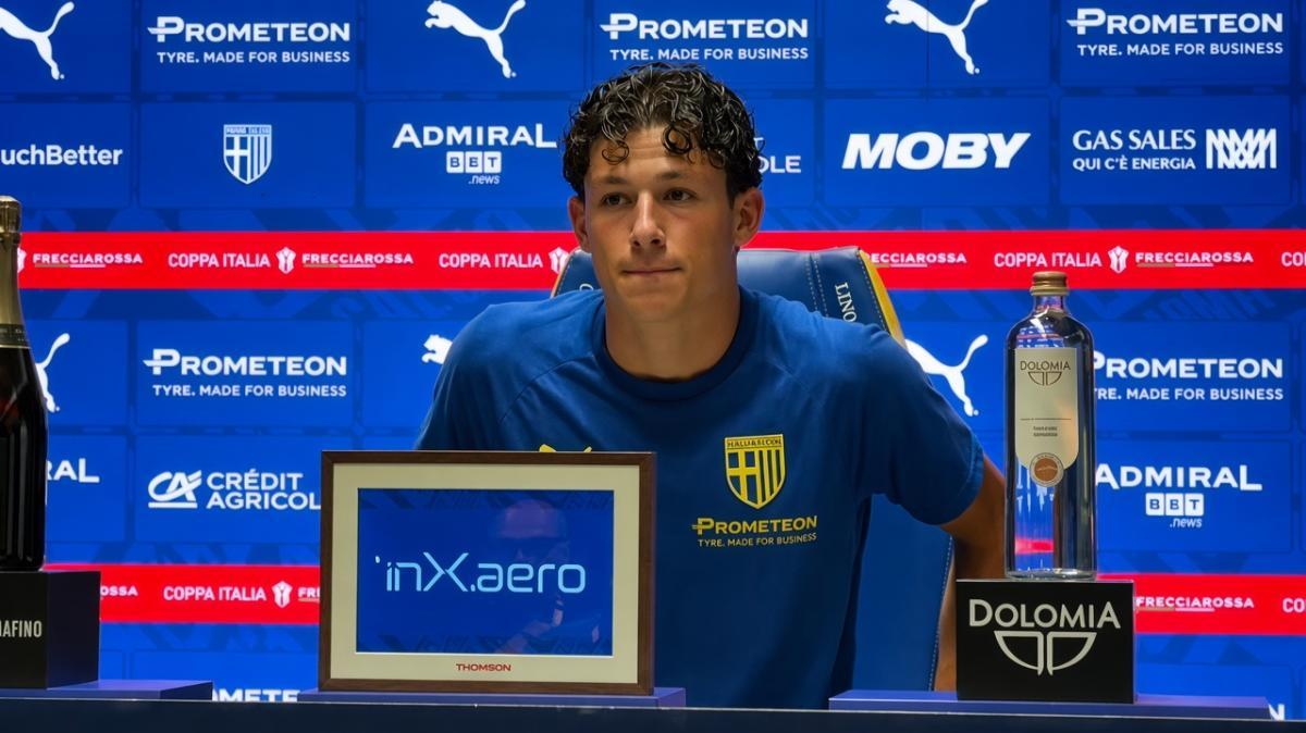 LIVE! Lontani: "Cerco di lavorare più degli altri. Milan? Ognuno fa le sue scelte"