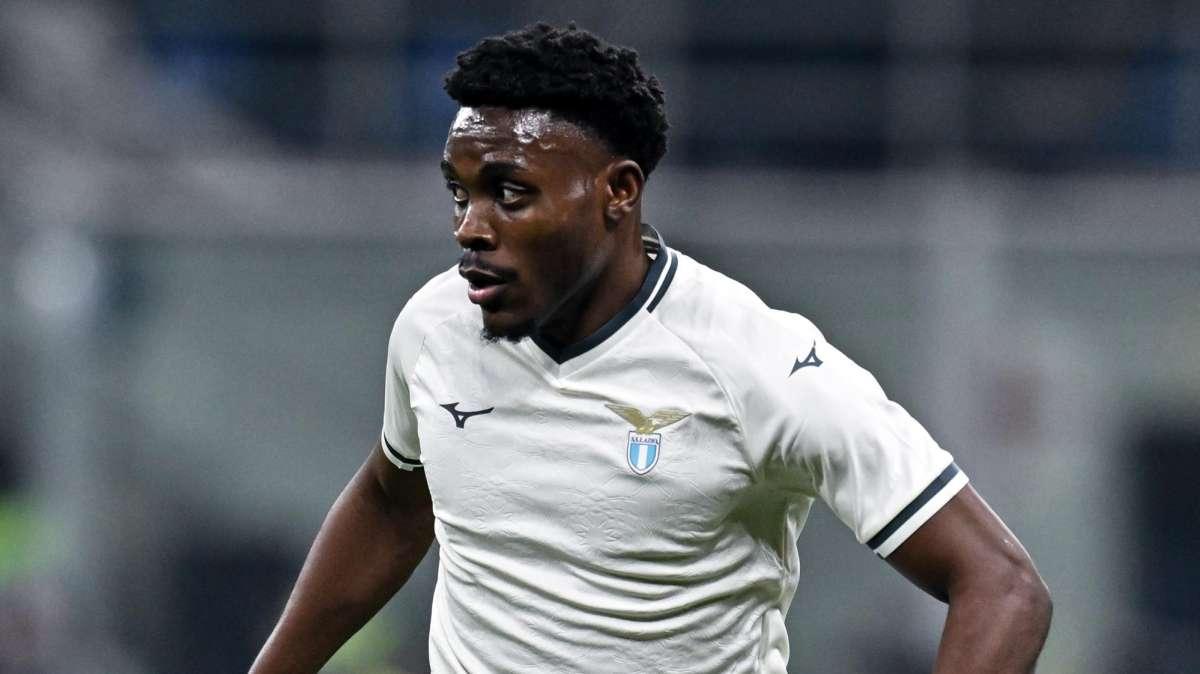 Lazio, posticipata la partenza in Coppa d'Africa per Dia e Dele-Bashiru: i due ci saranno a Parma