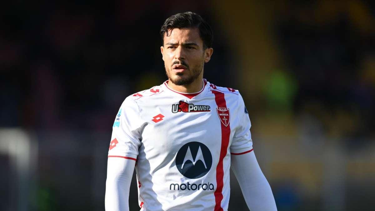 Le ultime dal mercato: Erlic in campo ieri sera con il Bologna. Sondaggi per Carboni