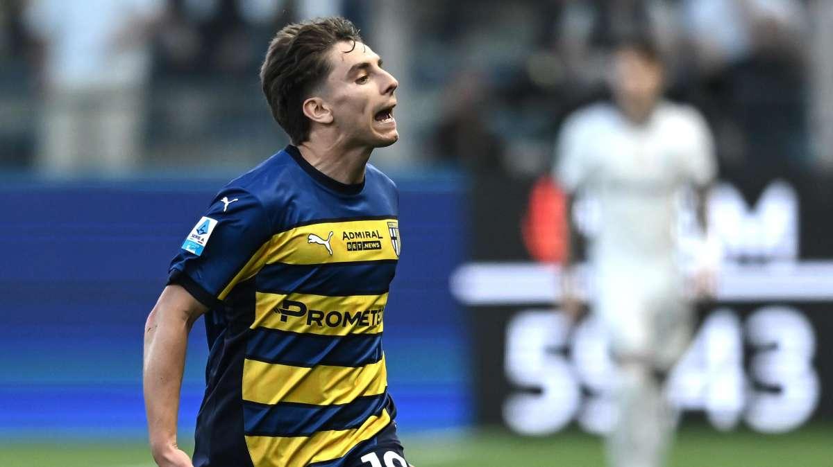 TMW - La top 11 della 31° giornata di Serie A: presente anche il crociato Adrian Bernabè
