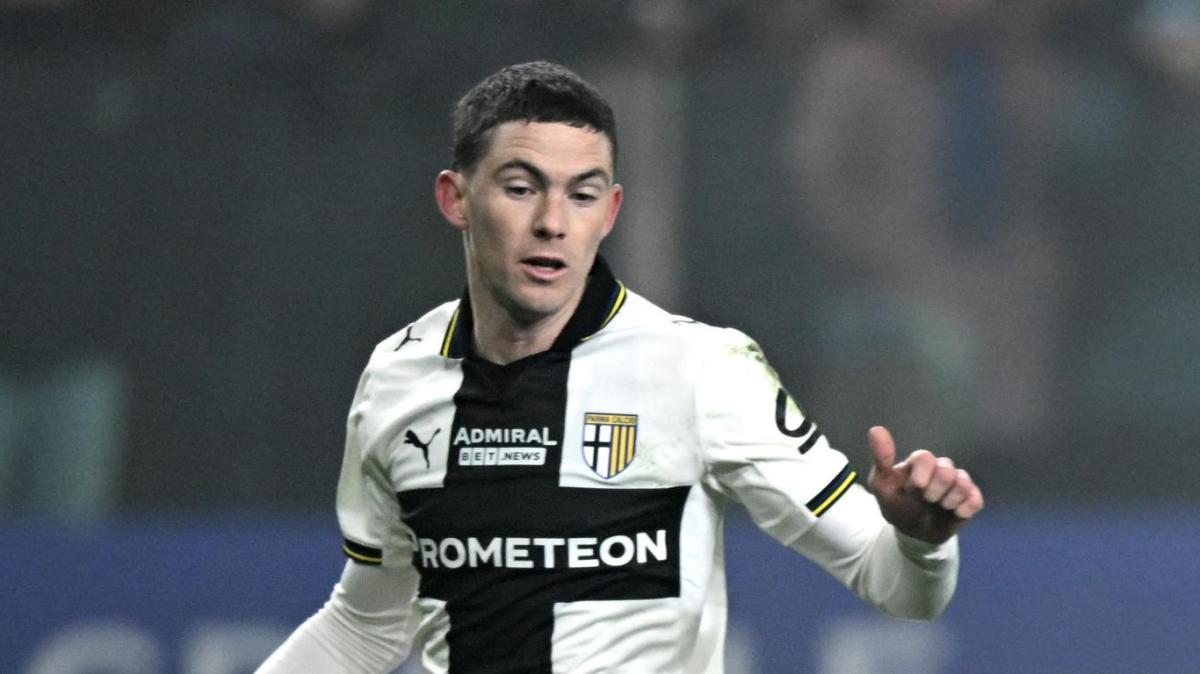 Verso Lecce-Parma: Estevez può tornare titolare, Valenti in vantaggio su Britschgi