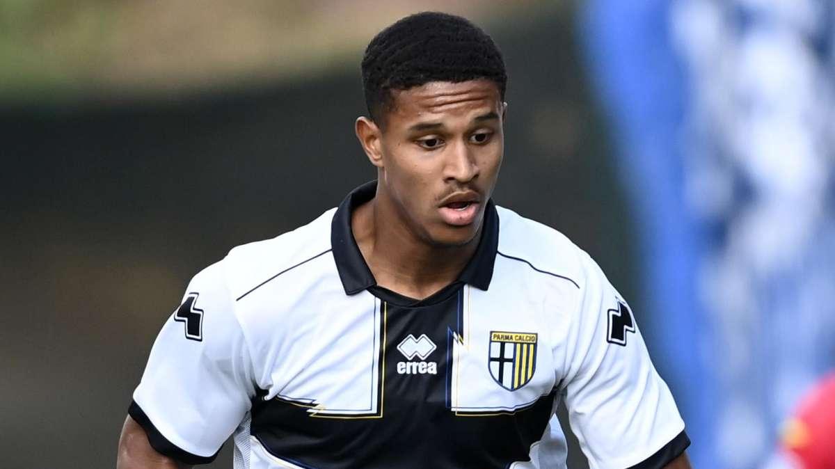 Offerta del West Ham per Oosterwolde. Il Parma detiene il 30% sulla sua rivendita