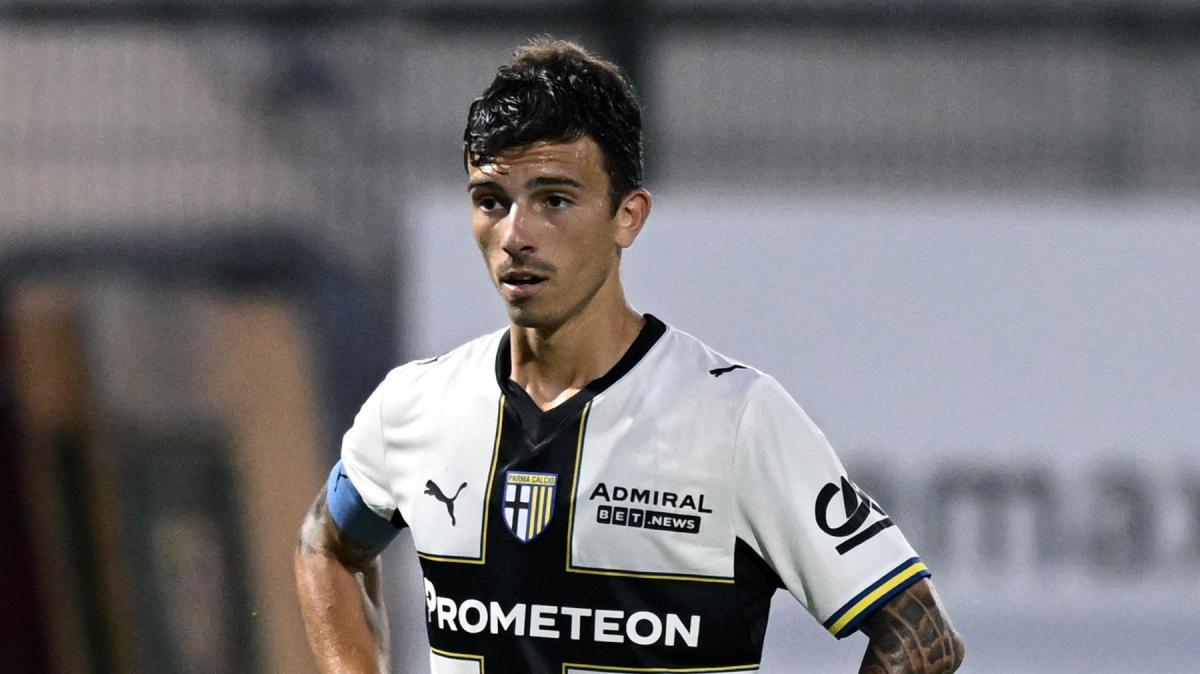 Delprato sul rinnovo: "Mai pensato che sarebbe stata la mia ultima stagione a Parma"