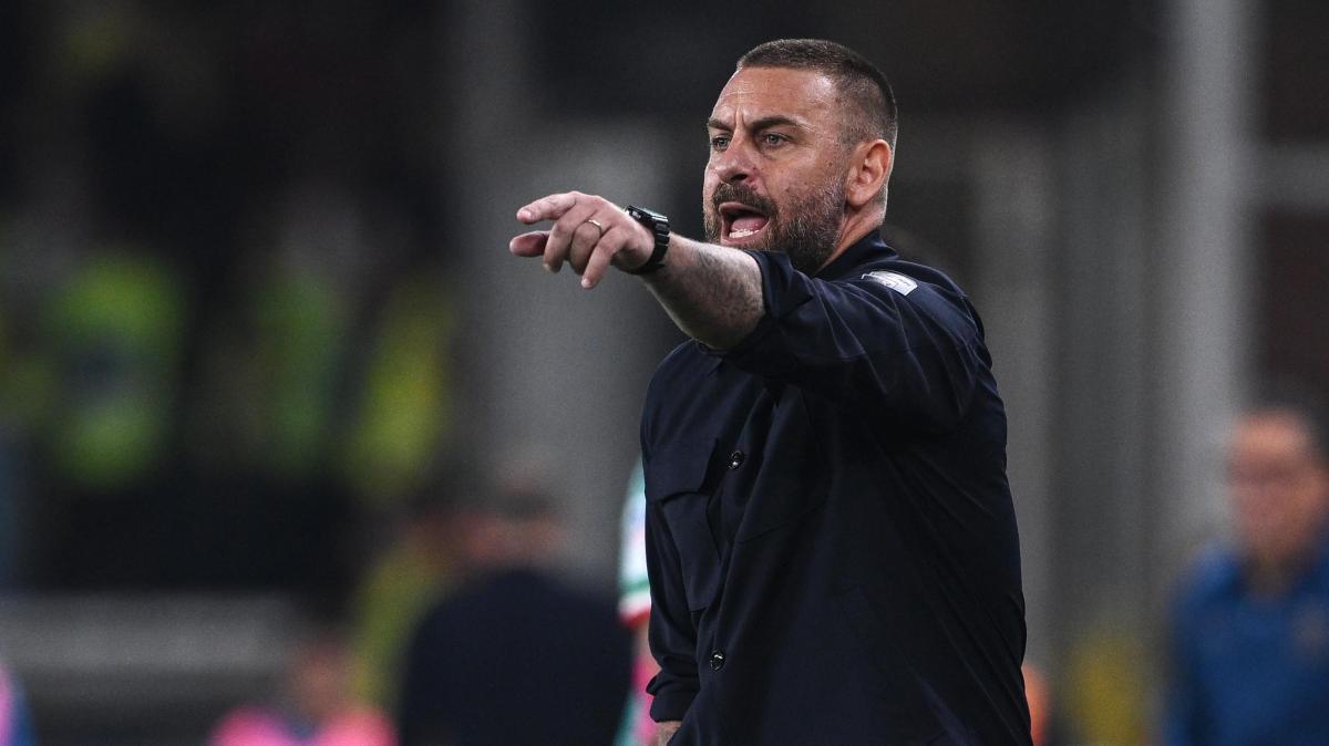 Genoa, De Rossi sui singoli: "Amorim verso il recupero. El Shaarawy da quinto una possibilità"