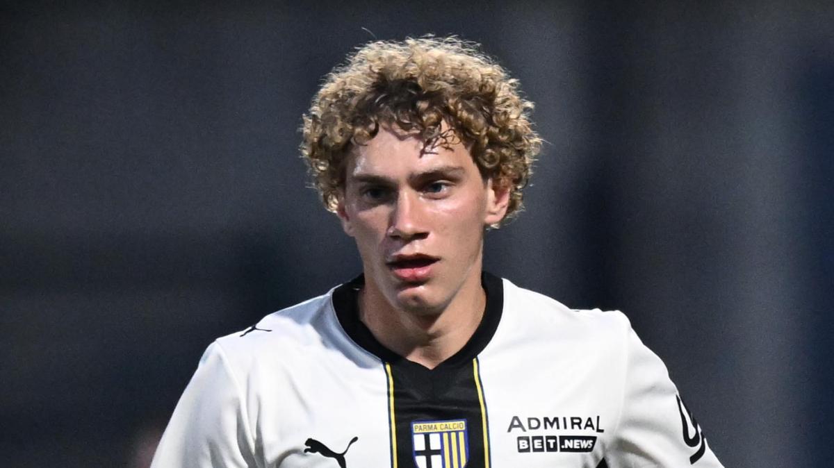 Tante voci di mercato, ma il Parma ha un piano per Mikolajewski: tornerà in terra ducale