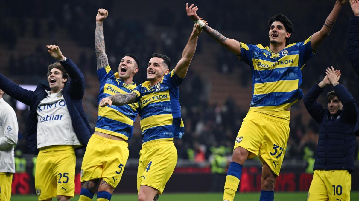 Serie A, stasera le ultime tre gare della giornata: alle 18.30 torna in campo il Parma, ospite del Como