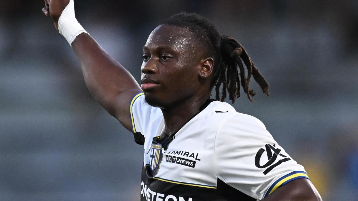 Il Parma a Como per ritrovare il gol in trasferta: l’ultimo quello di Elphege a Udine ad aprile