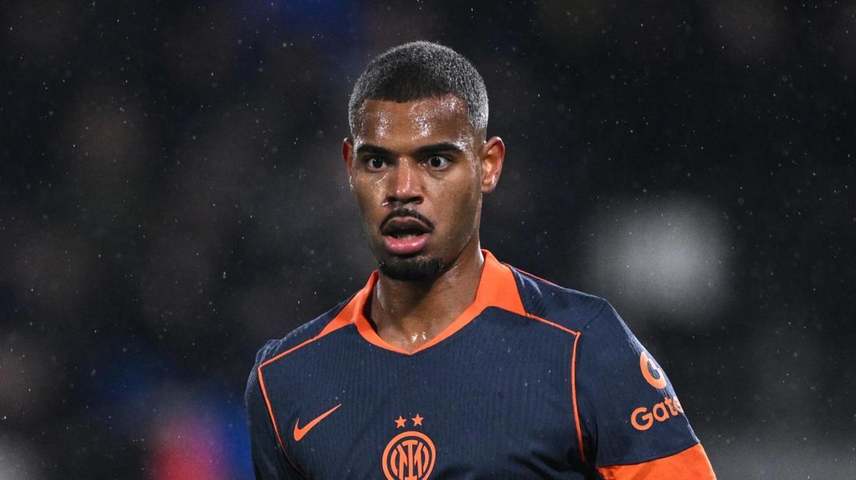 Inter, il dubbio sulla corsia destra contro il Parma: è duello tra Diouf e Spence