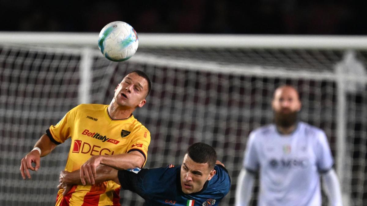 Lecce, Stulic a DAZN: “Dobbiamo rimanere compatti e lottare, vogliamo restare in A”
