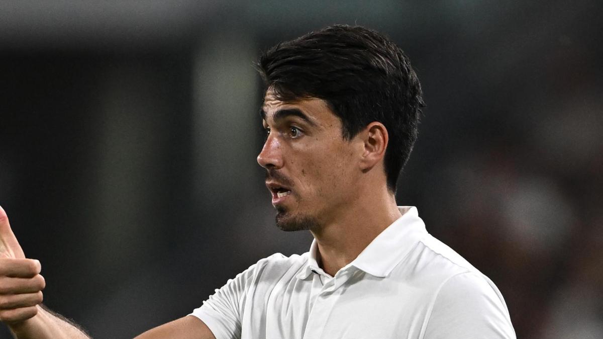 Termina la lunga giornata del Parma: una sconfitta che brucia e un mercato che lascia dubbi