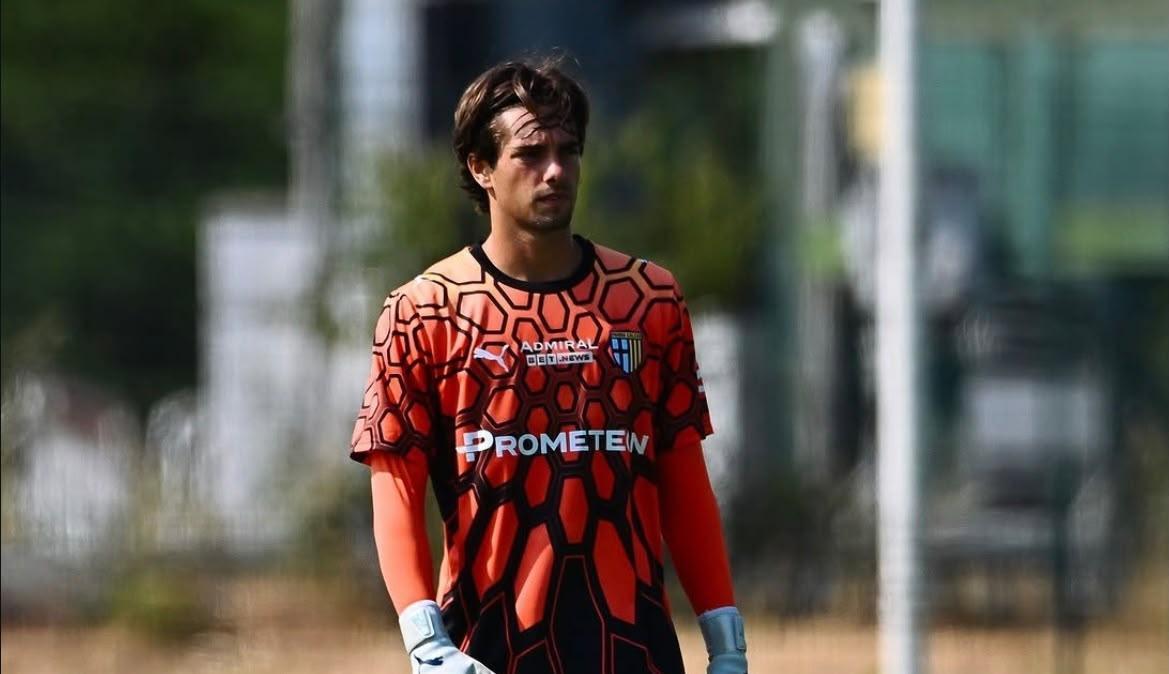 Prima uscita per la nuova maglia dei portieri: ripreso il nido d'ape dei tempi di Buffon