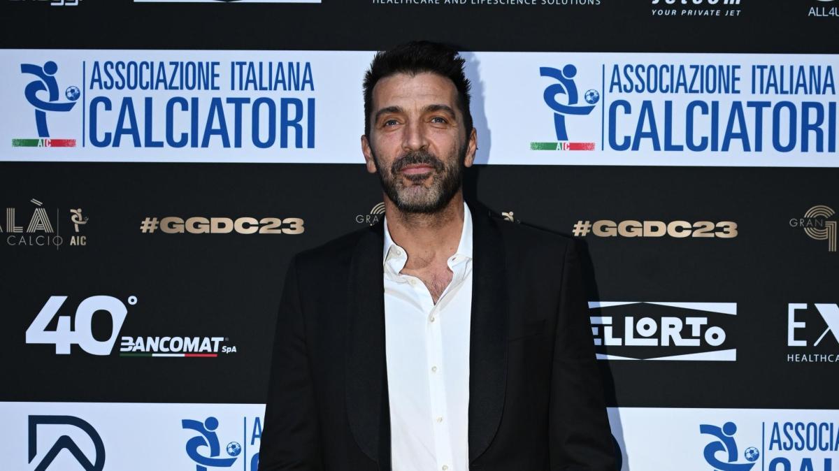 Reintegro in Nazionale per Buffon come dirigente? Malagò ci pensa, Peruzzi l'alternativa