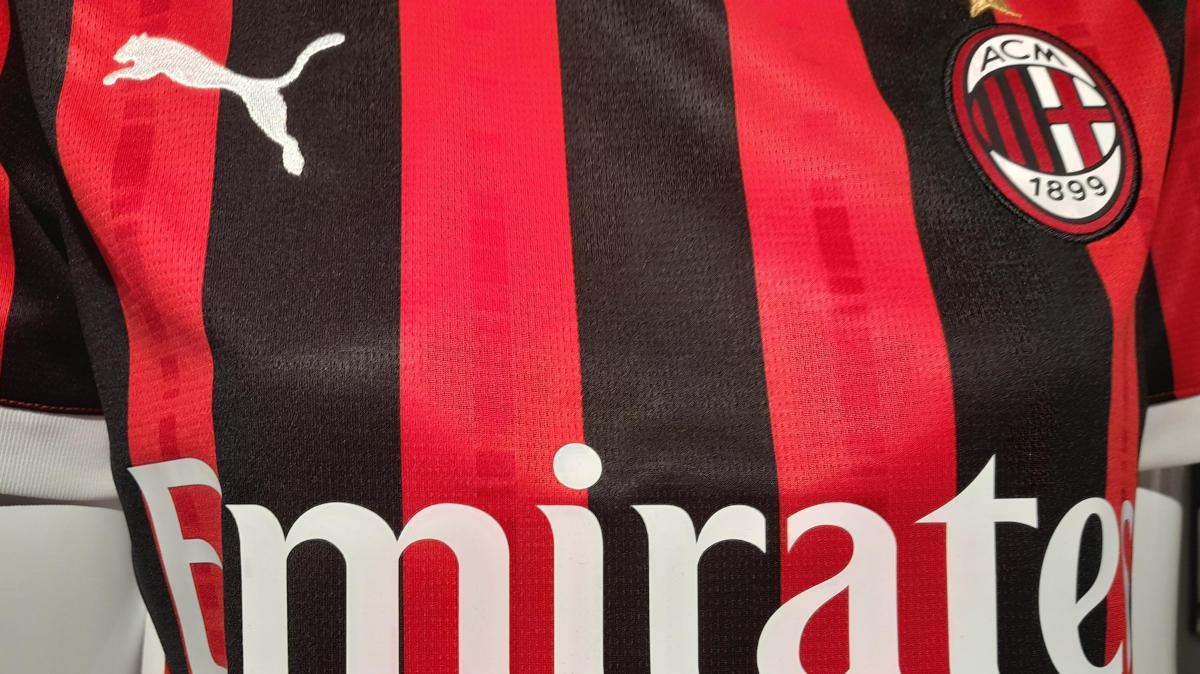 Aumentano le pretendenti per Comotto: dopo il Parma spuntano anche Fiorentina e Torino