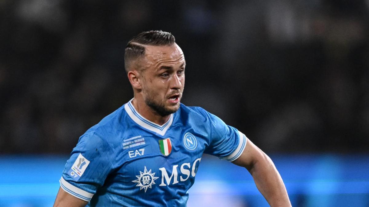 Napoli, azzurri primi in Serie A per passaggi corti: tutto passa dai piedi di Lobotka