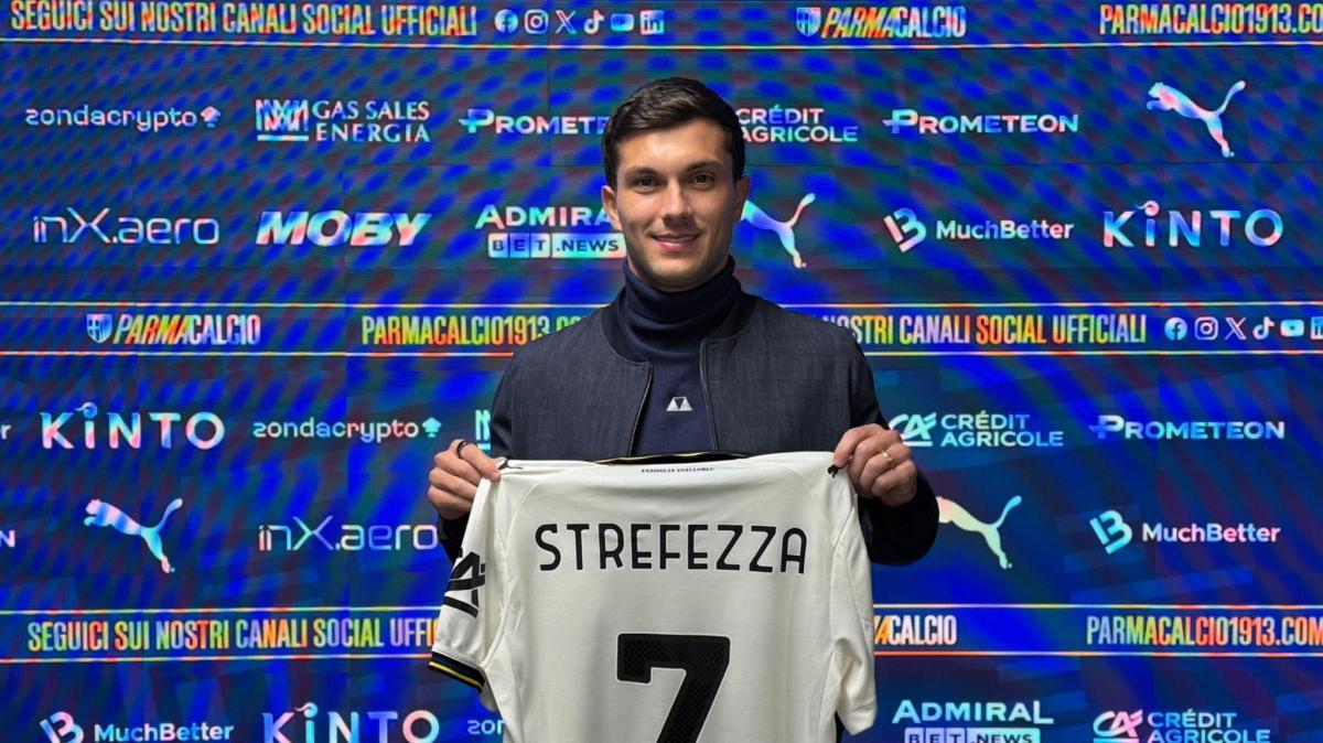 "Un’altra grande vittoria all’ultimo minuto!": il messaggio di Strefezza dopo Parma-Hellas Verona