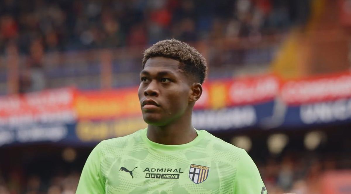 Meslier non rinnova con il Leeds United: i Peacocks ora hanno il via libera per Suzuki