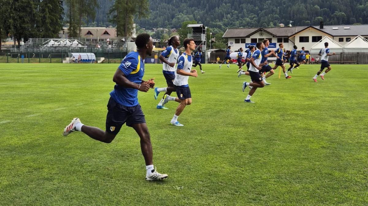 Comincia un'importante settimana di ritiro a Pinzolo per il Parma: giovedì l'amichevole con l'Arezzo