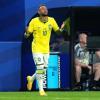 Neymar torna in campo con il Brasile: il messaggio di Hamilton non passa inosservato