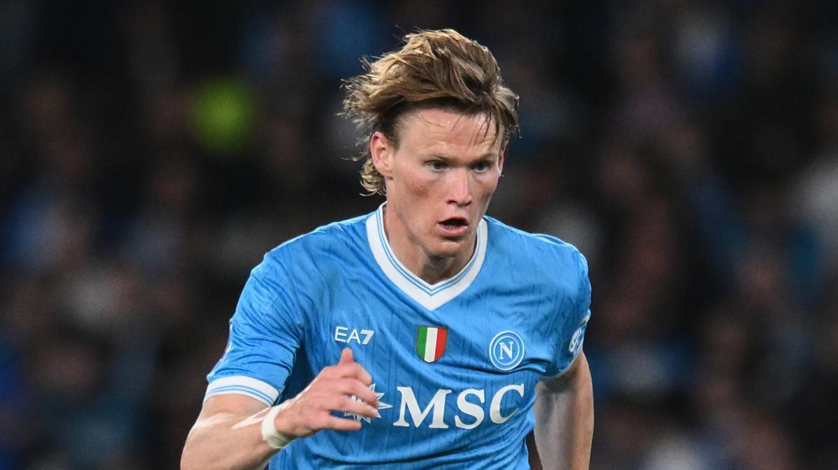 Napoli, oggi McTominay si opera: i possibili tempi di recupero