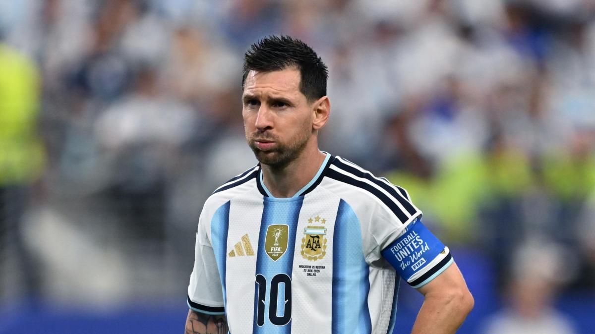 Argentina, Scaloni annuncia: "Messi partirà dalla panchina"