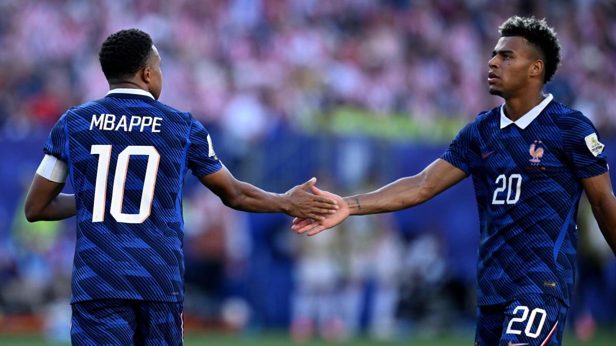 Mbappe e Dou&eacute;, Francia