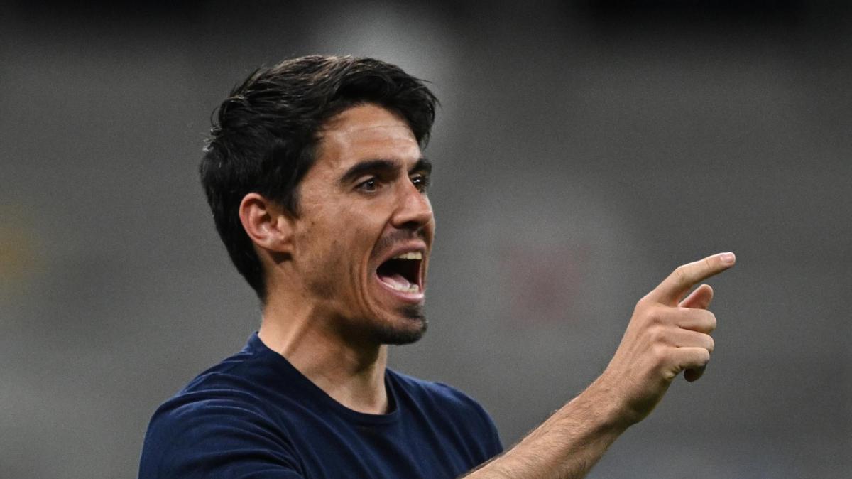 Parma, Cuesta: "Bernabé mi ha chiesto il cambio perché era stanco. Touré non si è trovato bene"