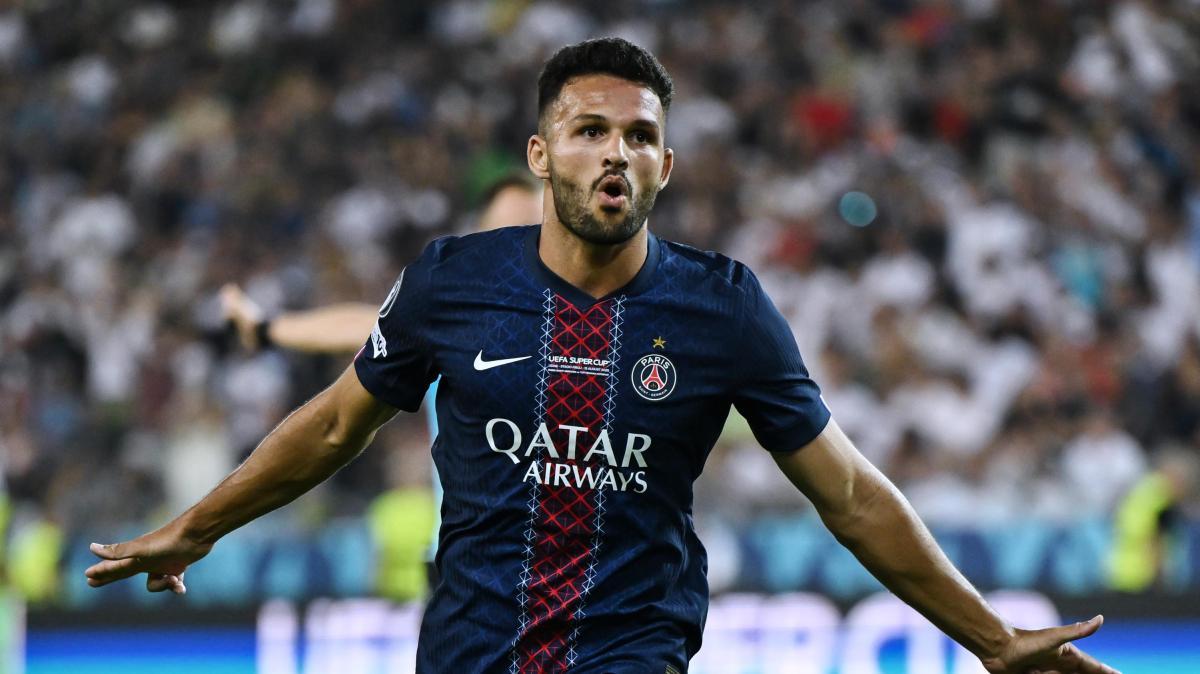 Gon&ccedil;alo Ramos, in maglia PSG