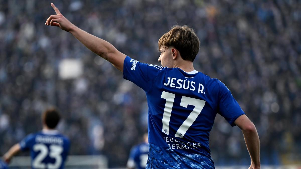 Jesus Rodriguez, Como