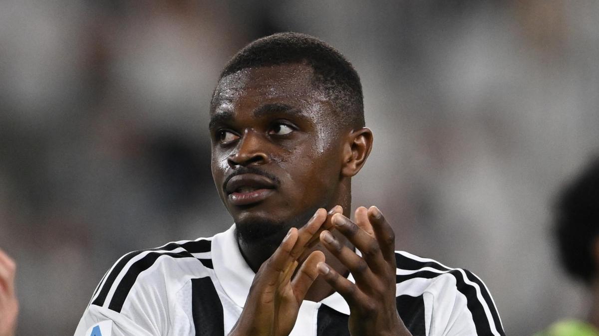 Juventus, Kalulu: "Kolo Muani? Lo conosco bene, non ho dubbi su di lui"