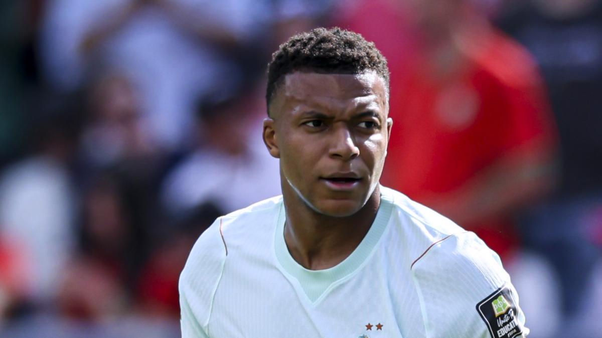 Mbapp&eacute;, Francia