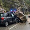 Tragico incidente stradale in un funerale: Maria Antonietta muore a 66 anni colpita da un masso dietro il carro funebre della madre