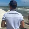 Tragedia a Riccione: turista umbro di 79 anni muore dopo il bagno davanti alla moglie