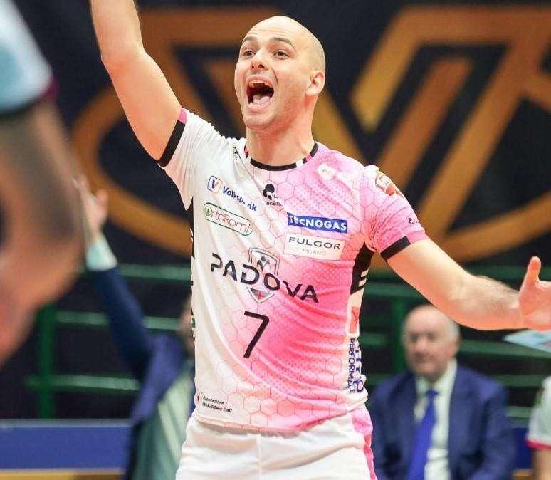 La Sir Susa Vim Perugia ha ingaggiato il nuovo palleggiatore da affiancare a Giannelli