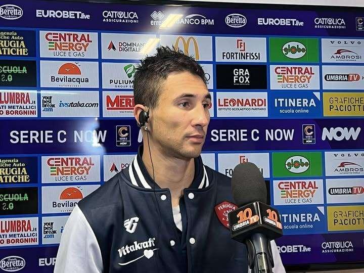"Sono sicuro che il Perugia farà bene perchè ora ci alleniamo al massimo ed abbiamo qualità"