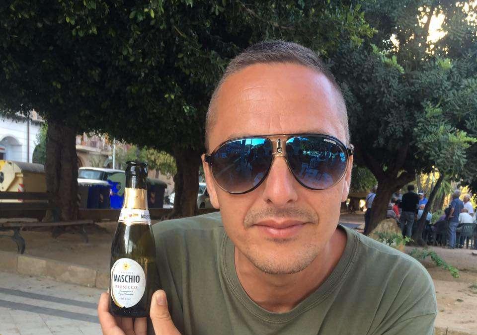 Fissati i funerali di Daniele: l'ultimo saluto dopo il tragico incidente in superstrada in sella alla sua moto