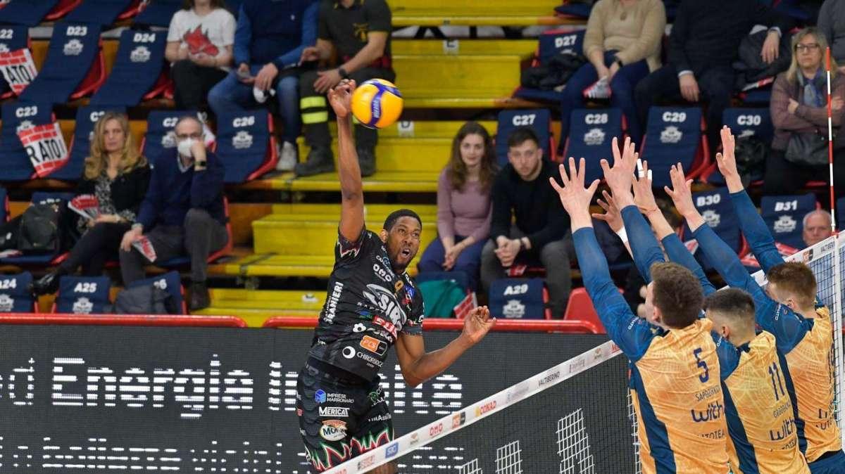 Domani la Sir Safety Susa Perugia (LIVE su www.perugia24.net) al PalaBarton contro Modena 