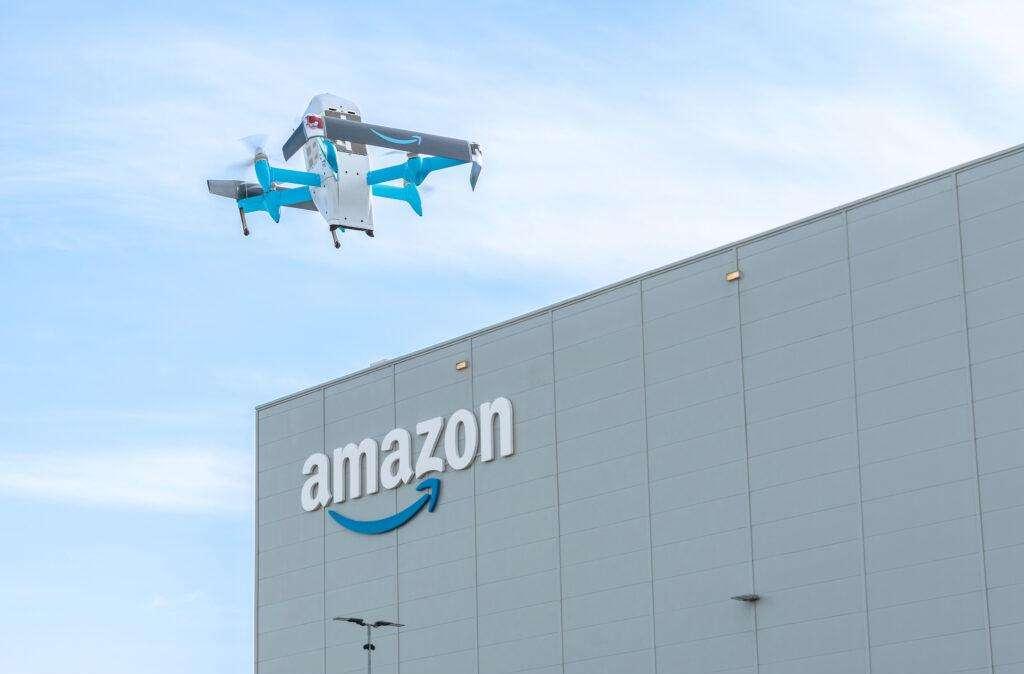 Acquistare su Amazon? Anche in Umbria nel 2025 le consegne avverranno con i droni