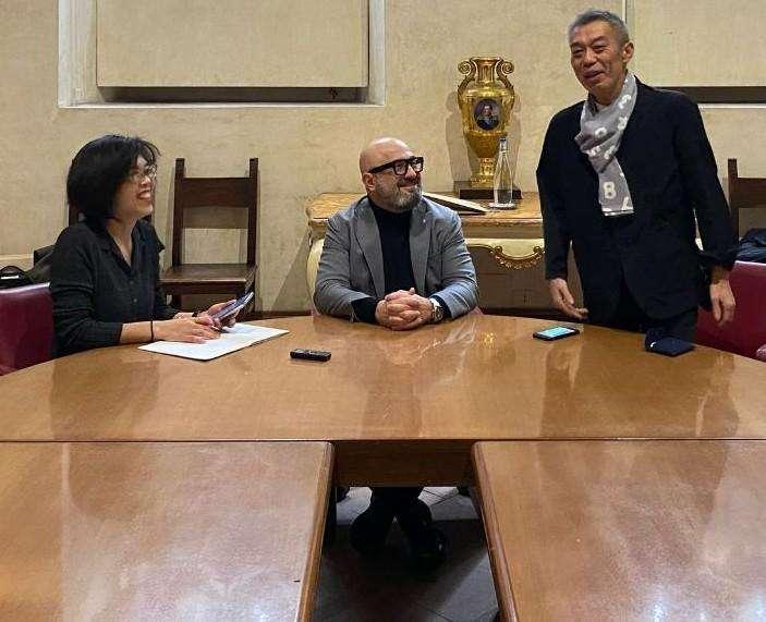 Grazie allo sport l'assessore Pierluigi Vossi fa scoprire (ancor di più) Perugia ai giapponesi