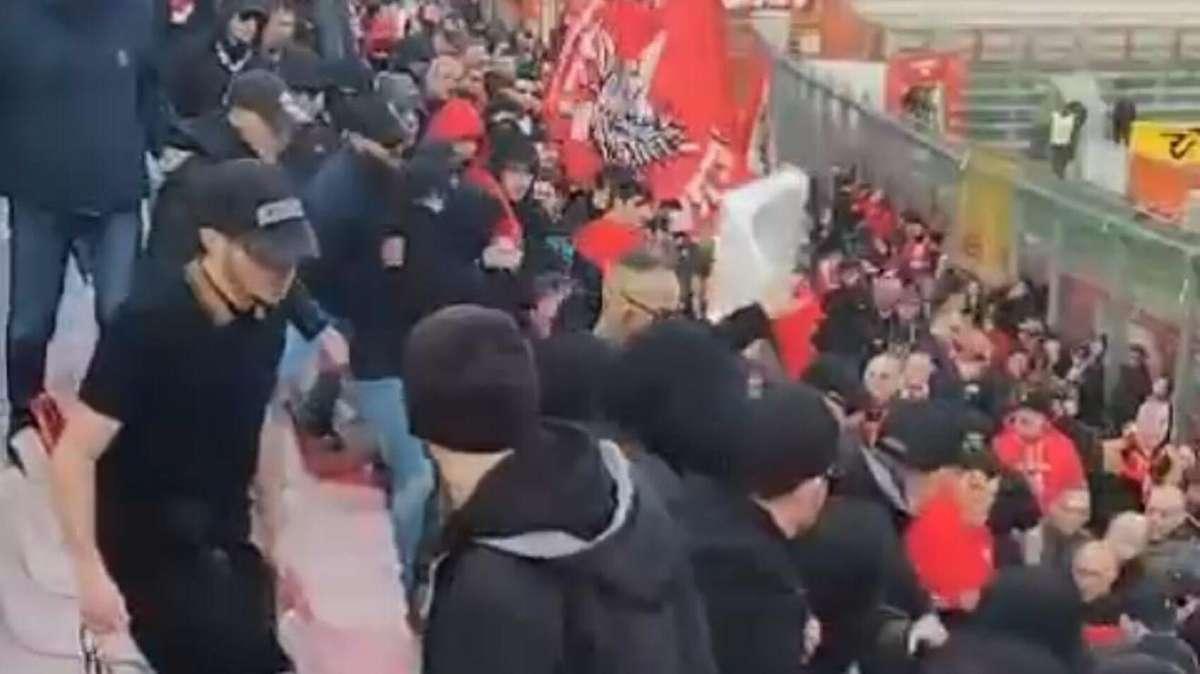 Arrestati tre tifosi del Perugia della Curva Nord attraverso i video circolati su wathsapp