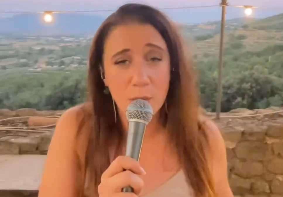 Umbria sconvolta: a soli 30 anni Sofia è deceduta all'improvviso dopo averci a lungo emozionato con la propria voce 