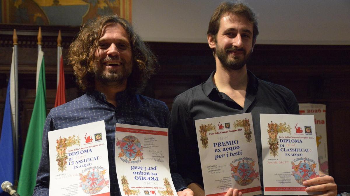 Gran festa alla Sala dei Notari per la quinta edizione della "Festa della Canzone Perugina"