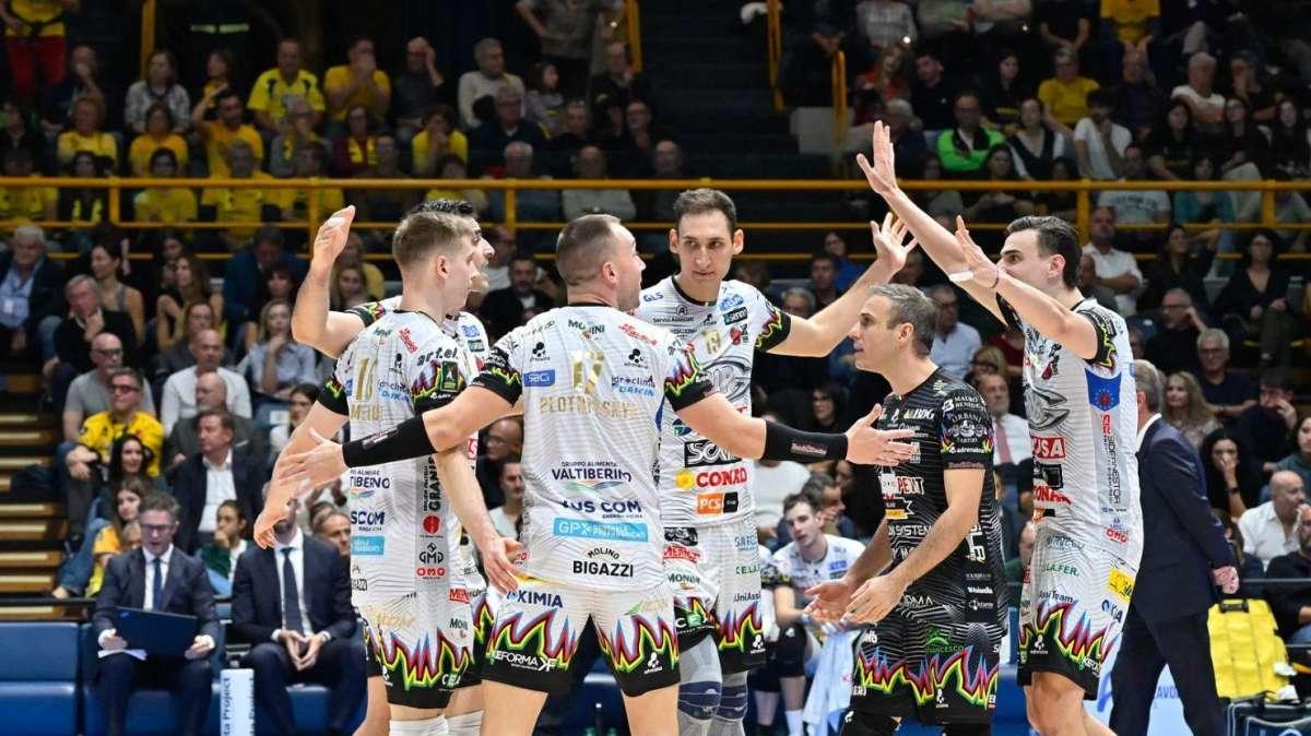 La Sir Susa Scai Perugia si prepara alla sfida in trasferta con Piacenza