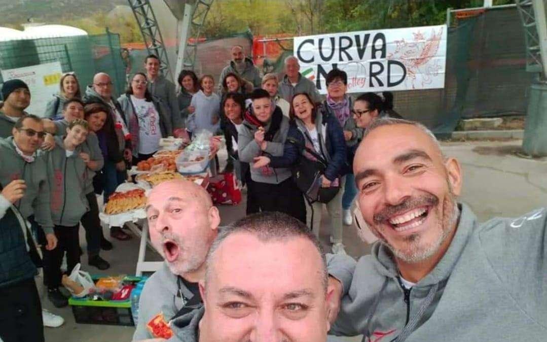 Al PalaBarton la Curva Nord sarà "vicina" dei Sirmaniaci... "ma state certi che saremo assolutamente indipendenti!"