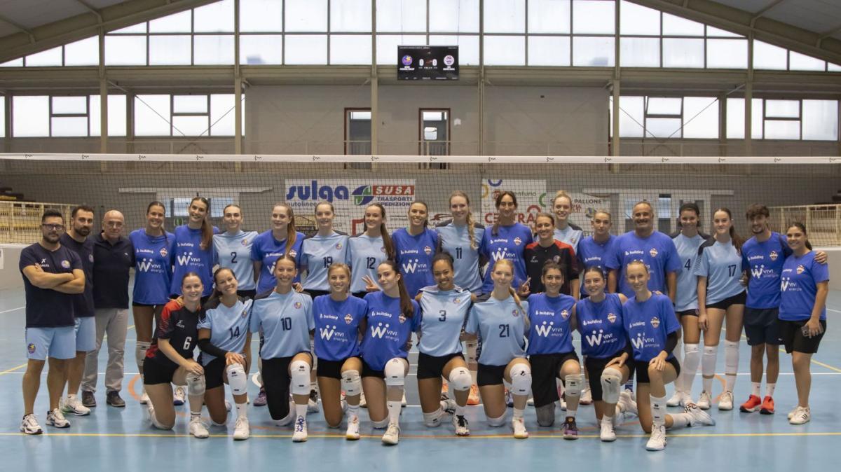 Vittoria (3-1) in amichevole della rinata Sirio Perugia contro Santa Lucia Roma di B1 di volley femminile