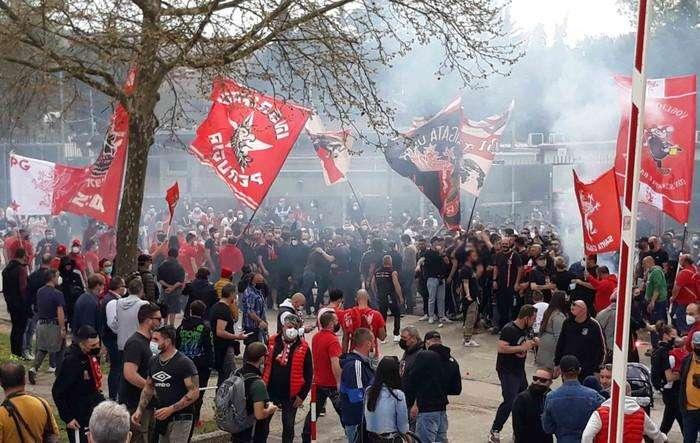 Si organizza la trasferta del Perugia di sabato per Brescia: 30 euro il prezzo