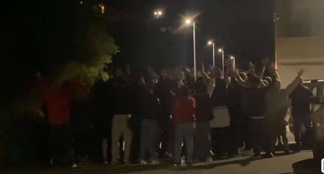 La rabbia dei tifosi del Perugia sotto casa di Massimiliano Santopadre! Diffusi foto e video