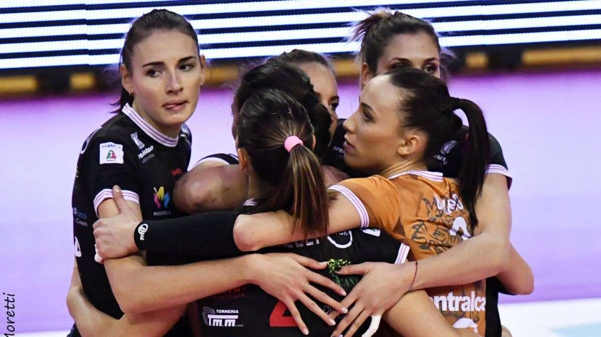 La Bartoccini Perugia vicina ad un sogno! Vincere domenica per festeggiare la promozione in A1 di volley femminile!