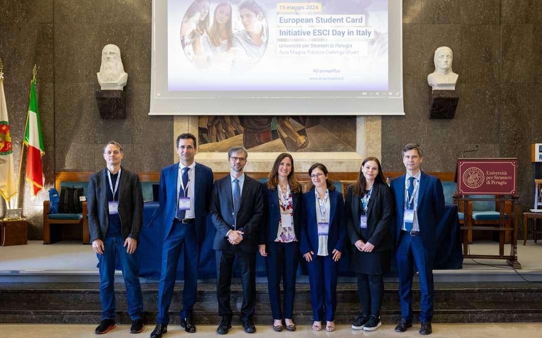 Incontro all'Universitá per Stranieri sull'importanza della Carta dello Studente Europeo 