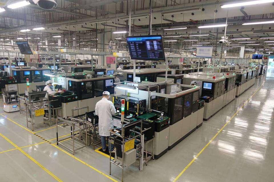La task force: orario di lavoro ridotto pagato allo stesso modo con contribito dello Stato... che risparmierebbe